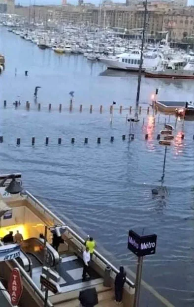 Marseille-vieux-port-inondé02