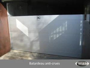 Barrière anti-crue