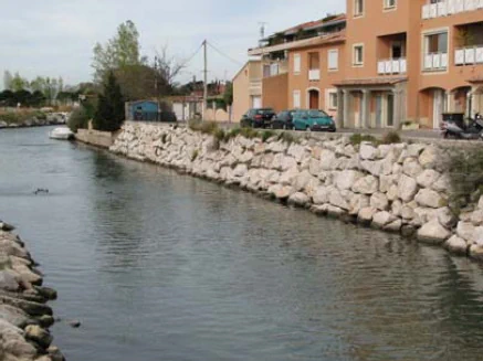 Huveaune endiguée
